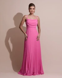 Vestido de Festa Longo Crepe Chiffon Plissado Trançado e Lenço Rosa