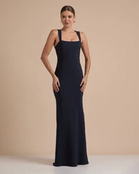 Vestido de Festa Longo Alfaiataria Alça Larga e Lenço Azul Marinho Escuro