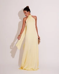 Vestido de Festa Gola Alta com Decote nas Costas Acetinado Amarelo Manteiga