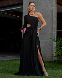 Vestido de Festa Longo um Ombro só com Manga Longa e Flor Preto