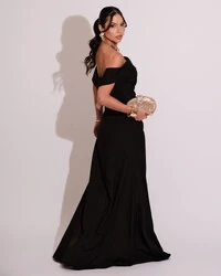 Vestido de Festa Longo Ombro a Ombro com Fenda em Alfaiataria Preto