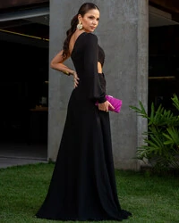 Vestido de Festa Longo um Ombro só com Manga Longa e Flor Preto