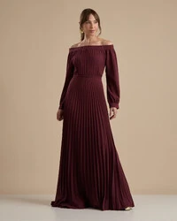 Vestido de Festa Longo Crepe Chiffon Plissado Ombro a Ombro Marsala