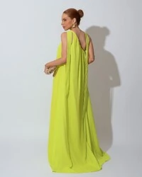 Vestido de Festa Longo Crepe Fluido um Ombro Só com Lenço Verde Lima