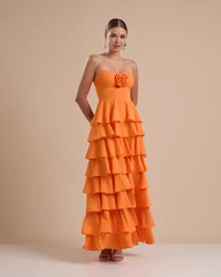 Vestido Longo Crepe Chiffon Tomara que Caia Plissado em Camadas Laranja
