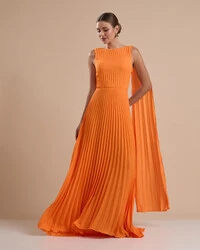 Vestido de Festa Longo Crepe Chiffon Plissado com Lenço nas Alças Laranja