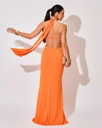 Vestido de Festa Longo Malha Jersey Gola Alta Saia Sereia Laranja