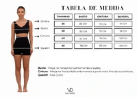 Vestido de Festa Gola Alta com Decote nas Costas Acetinado Fúcsia Beterraba