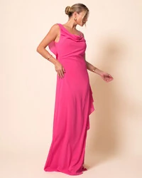 Vestido de Festa Longo Crepe Chiffon Degagê com Fenda e Babado Cascata Pink New