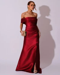 Vestido de Festa Longo Zibeline Ombro a Ombro Drapeado e Fenda Marsala