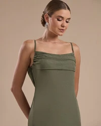 Vestido de Festa Longo Crepe Chiffon Costas Lenço Cauda Verde Oliva
