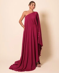 Vestido de Festa um Ombro com Capa Crepe Fluido Cereja