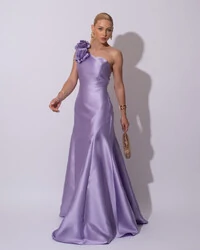 Vestido de Festa Longo Zibeline um Ombro Só Flor Removível Saia Sereia Lilás