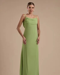 Vestido de Festa Longo Crepe Chiffon Costas Lenço Cauda Verde Garden