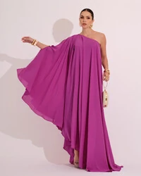 Vestido de Festa um Ombro com Capa Crepe Fluido Fúcsia