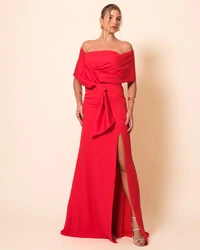 Vestido de Festa Longo Alfaiataria Ombro a Ombro Laço e Fenda Vermelho