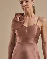 Vestido de Festa Longo em Zibeline com Laço Removível Mocha Mousse