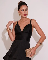Vestido de Festa Longo Zibeline em Camadas Decote em V com Alças Preto