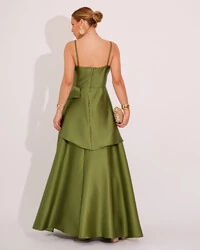 Vestido de Festa Zibeline Tomara que Caia com Recortes e Camadas Verde Oliva