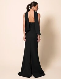 Vestido de Festa Longo Alfaiataria Tomara que Caia Saia Sereia com Lenço Preto