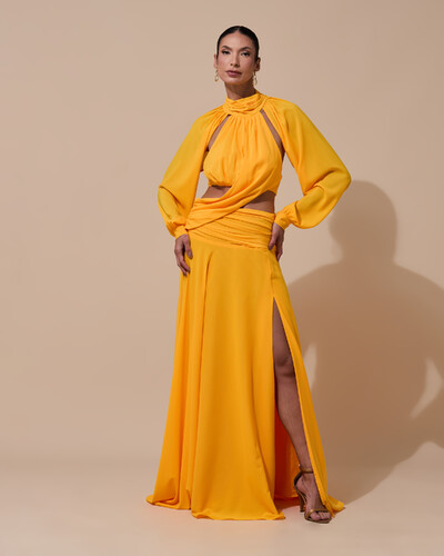 Foto Vestido de Festa Longo Gola Alta Crepe Chiffon Recortes Drapeado Manga Longa Fenda Laranja Manga New