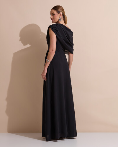 Foto Vestido de Festa Longo Um Ombro Só Crepe Chiffon Capa Drapeado Preto