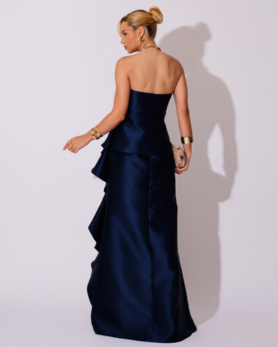 FotoVestido de Festa Longo Tomara que Caia Babado Cascata Azul Marinho