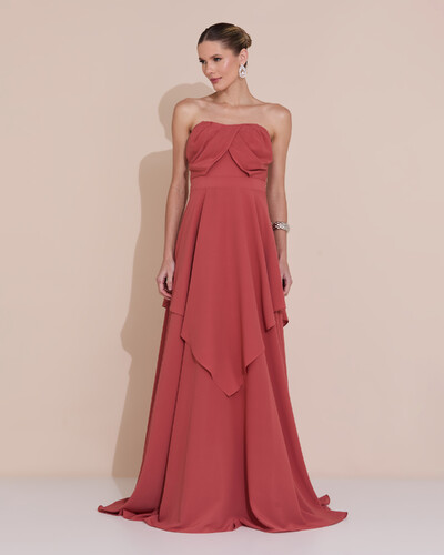 Foto Vestido de Festa Longo Tomara que Caia Crepe Chiffon Drapeado Camadas Terracota
