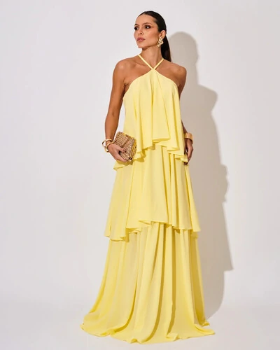 Vestido candy color: o toque moderno da feminilidade suave