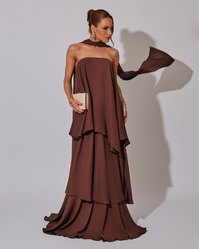 Foto Vestido de Festa Longo Chiffon Crepe em Camadas com Lenço Marrom
