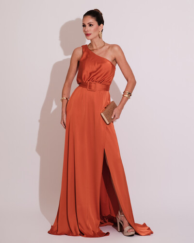 Foto Vestido Longo um Ombro com Busto Blousê e Fenda Terracota