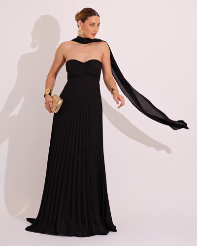 Foto Vestido de Festa Longo Tomara que Caia Plissado com Lenço Preto