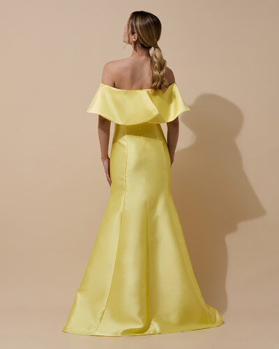 Foto Vestido de Festa Longo Zibeline Ombro a Ombro com Babado Amarelo Manteiga