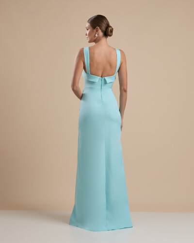 FotoVestido de Festa Longo Alfaiataria Decote Coração com Alças e Fenda Tiffany