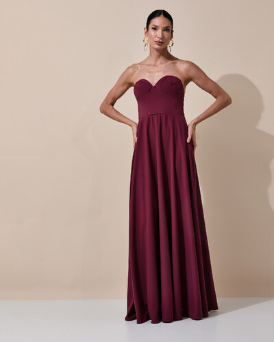 Foto Vestido de Festa Longo Tomara que Caia Crepe Chiffon Decote Coração Lenço Marsala