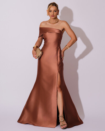 Foto Vestido de Festa Zibeline com Faixa Ombro a Ombro Mocha Mousse