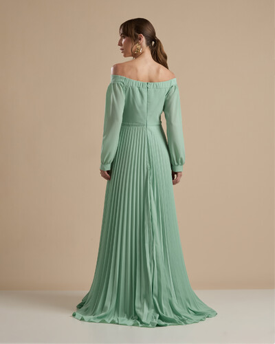 FotoVestido de Festa Longo Crepe Chiffon Plissado Ombro a Ombro Verde Menta