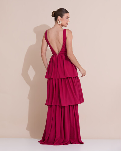Foto Vestido de Festa Longo Decote V Crepe Chiffon Plissado Camadas Babado Cereja