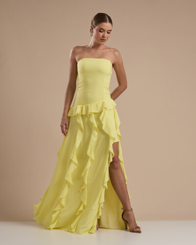 Foto Vestido de festa Longo Tomara que Caia Crepe Chiffon com Bababos Cascata e Fenda Amarelo Mante