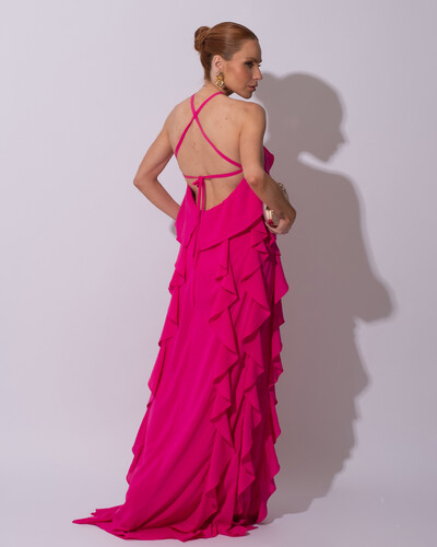 FotoVestido de Festa Longo Crepe Chiffon Frente Única Babados Cascata e Flor Pink