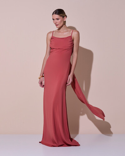 Foto Vestido de Festa Longo Crepe Chiffon Costas Lenço Cauda Terracota