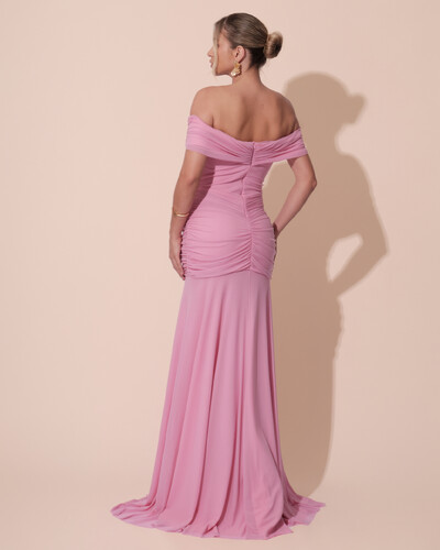 FotoVestido de Festa Longo Tule Ombro a Ombro Drapeado com Saia Fluida Rosa