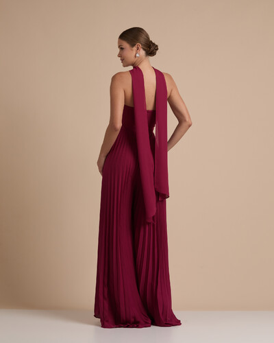 FotoMacacão de Festa Longo Crepe Chiffon Tomara que Caia Plissado com Lenço Cereja