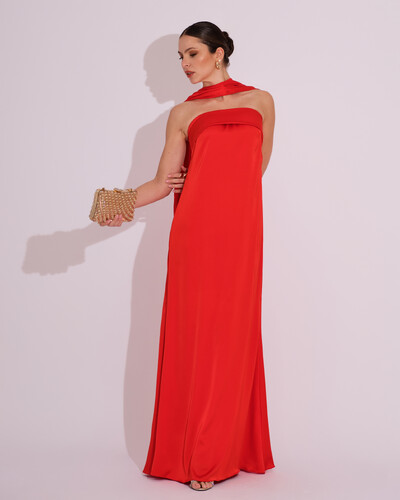 Foto Vestido Longo de Festa Tomara que Caia Cetim com Lenço Vermelho