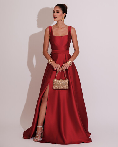 Foto Vestido de Festa Longo Zibeline com Fenda e Faixa Marsala