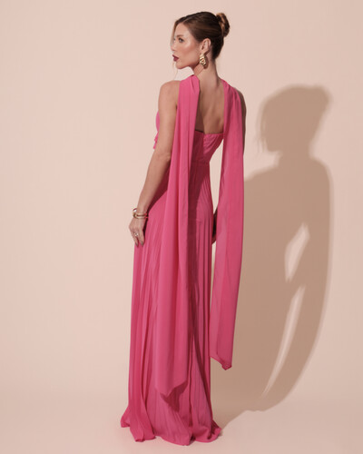 FotoVestido de Festa Longo Plissado Crepe Chiffon com Alça e Lenço Hot Pink