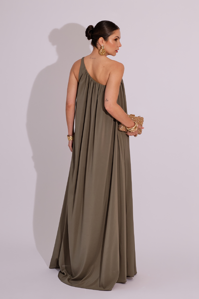 FotoVestido de Festa Longo Crepe Fluido um Ombro Só com Lenço Verde Oliva