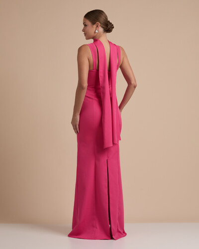 FotoVestido de Festa Longo Alfaiataria Alça Larga e Lenço Pink