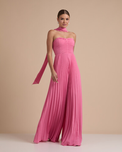 Foto Macacão de Festa Longo Crepe Chiffon Tomara que Caia Plissado com Lenço Rosa