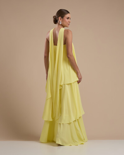 FotoVestido de Festa Longo Chiffon Crepe em Camadas com Lenço Amarelo Manteiga
